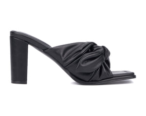 Women's Deanna Heels