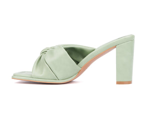 Women's Deanna Heels