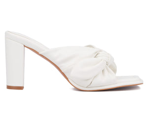 Women's Deanna Heels